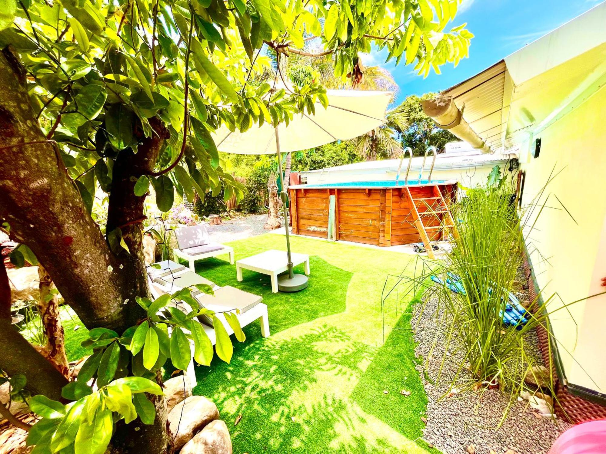 Villa Fleurs De Mangue à Saint-Louis Extérieur photo